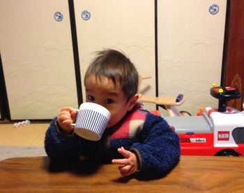 オルゾを子供が飲む