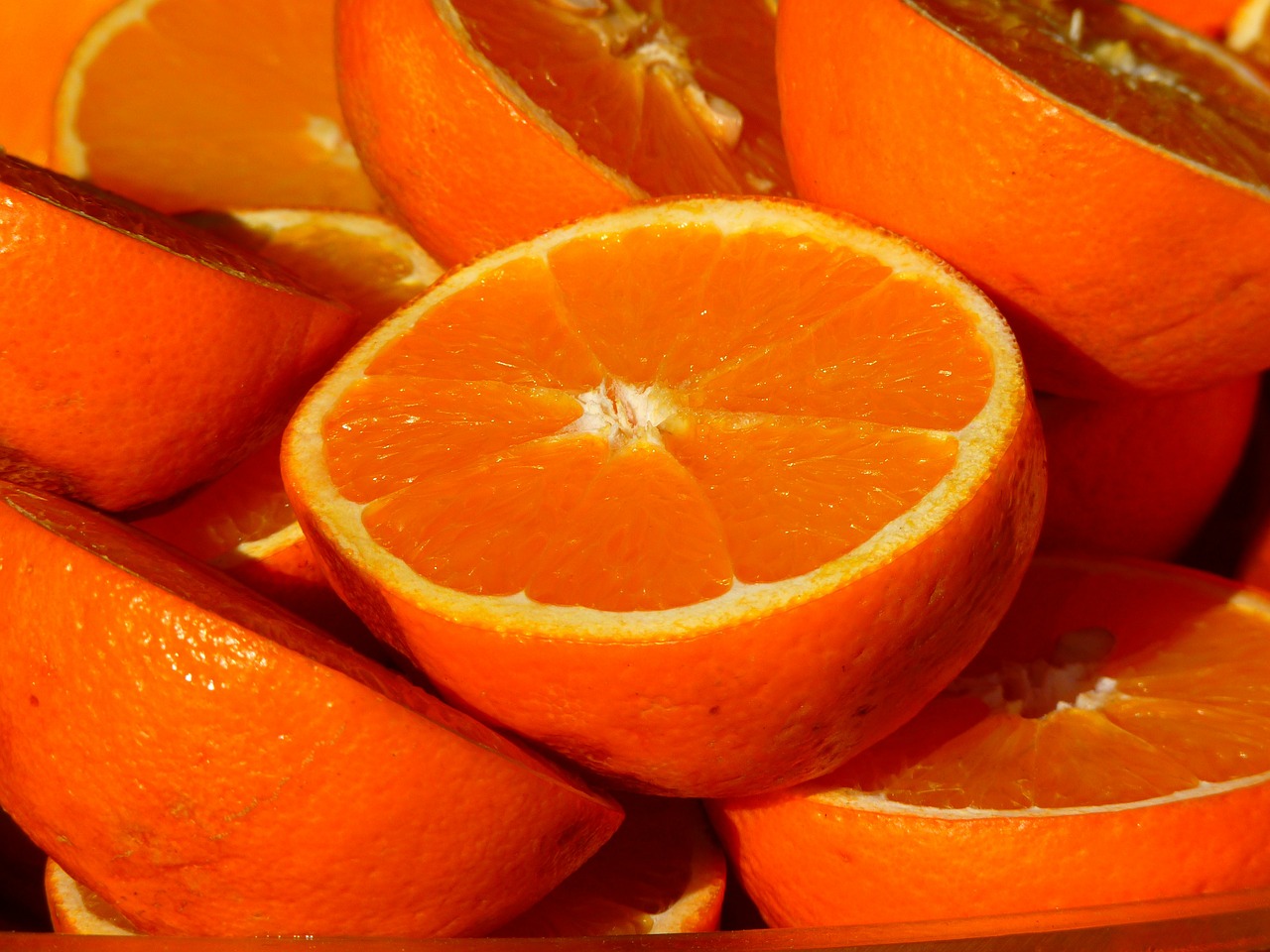 オレンジの栄養とおすすめレシピ、食品成分表